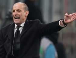 Allegri Tak Pasti, AC Milan Bersiap Ganti Pelatih
