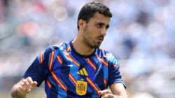 Barcelona Siap Berikan Tawaran Baru untuk Rodri Usai Ditolak City